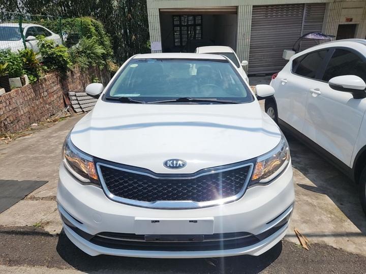 K2 2015 Sedan 1.4L AT GLS photo 2