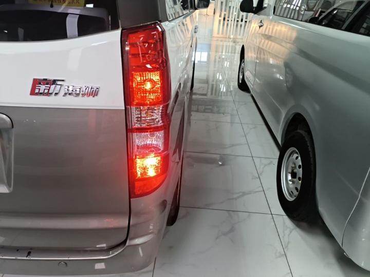 Jinbei Hiace X30L 2024 Bus 5/6/7-Seater photo 7