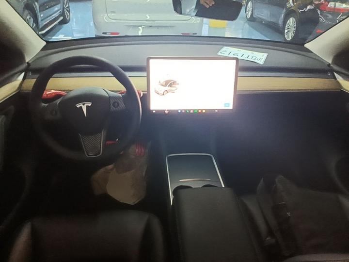 Model Y 2022 Facelift RWD photo 5