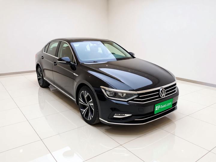 Magotan 2021 330TSI DSG 30 Anniversary Edition photo 3