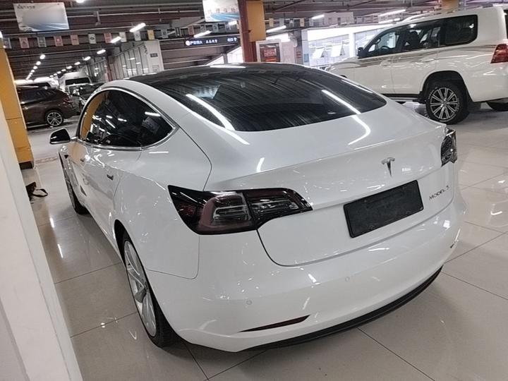 Model 3 2020 Standard Range RWD Upgraded photo 4