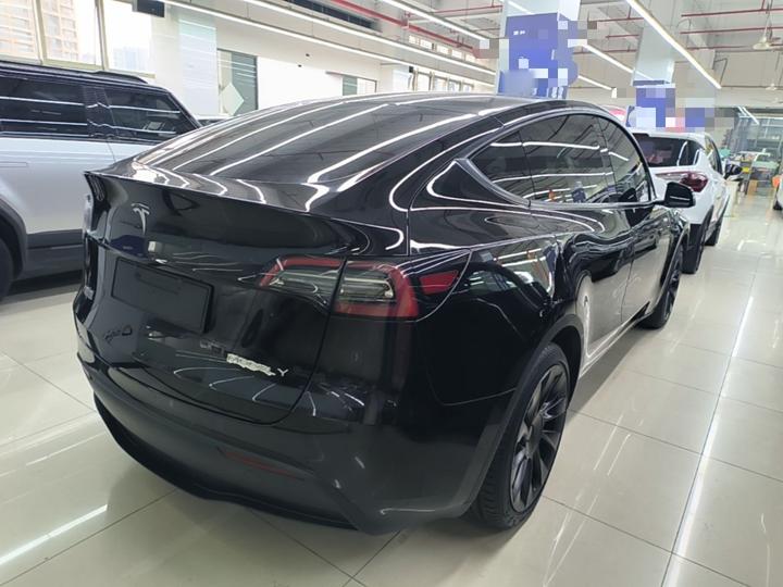 Model Y 2022 Facelift RWD photo 6
