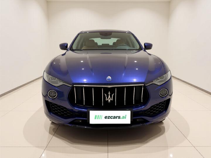 Levante 2016 3.0T Standard photo 2