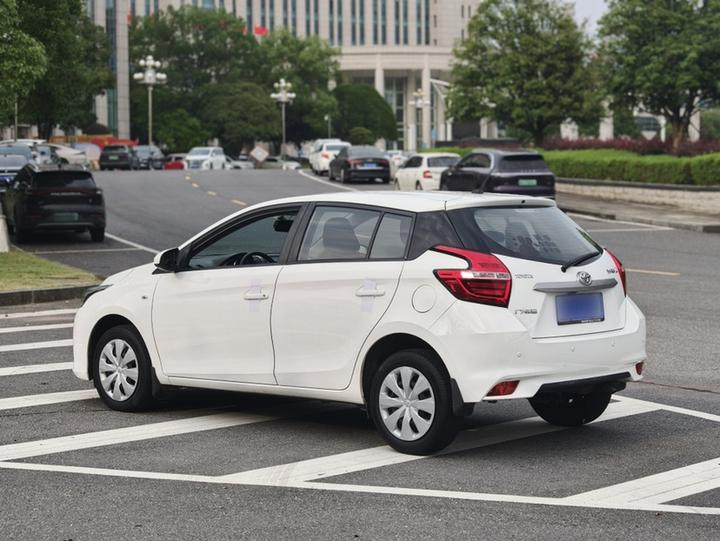 YARiS L 2016 Facelift 1.5E CVT photo 4