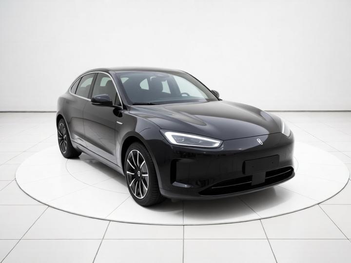 HIMA AITO M5 2022 EV AWD Performance photo 3