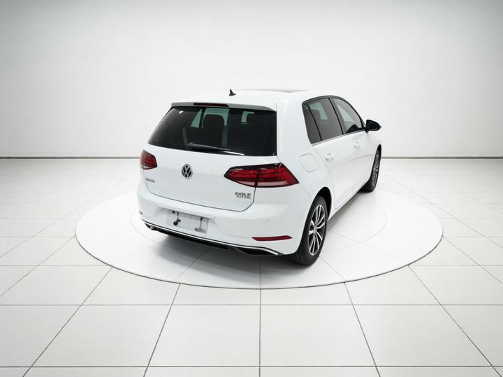 Golf 2018 230TSI AT Comfort photo 4