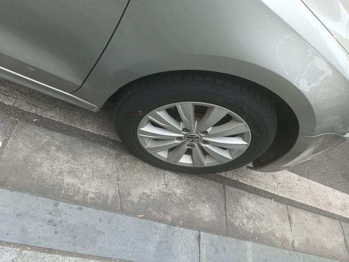 Sagitar 2014 1.4TSI AT Luxury photo 8