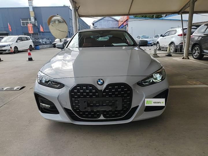 4 Series 2022 425i M Sport Package photo 2
