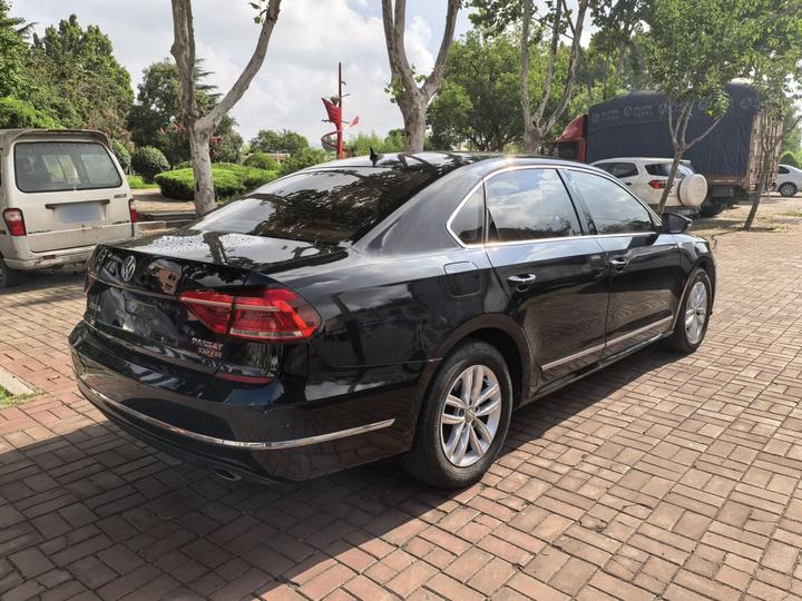 Passat 2016 330TSI DSG photo 4