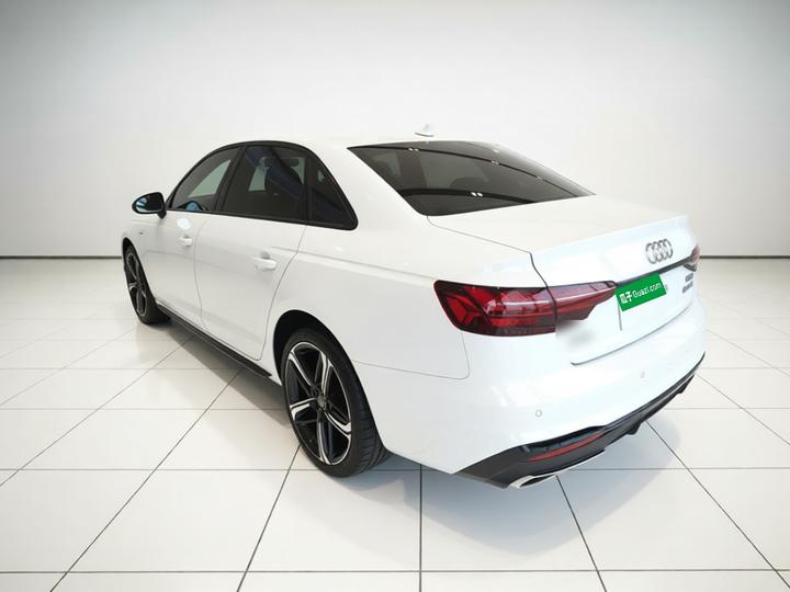 A4L 2024 40 TFSI Luxury Dynamic photo 4