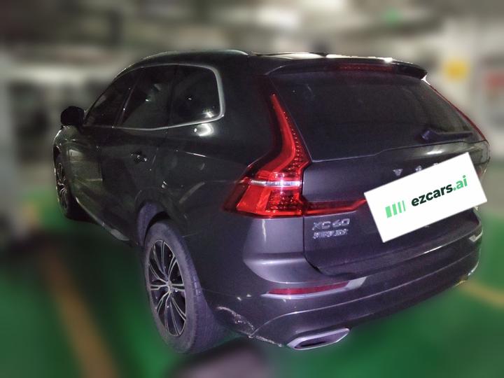 XC60 2021 T5 AWD Luxury photo 4