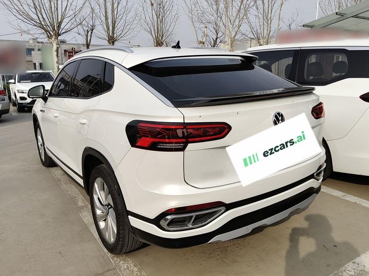 Tayron X 2020 330TSI RWD Premium Connected photo 4