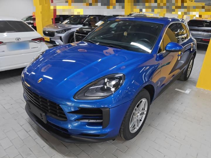2018 Macan 2.0T