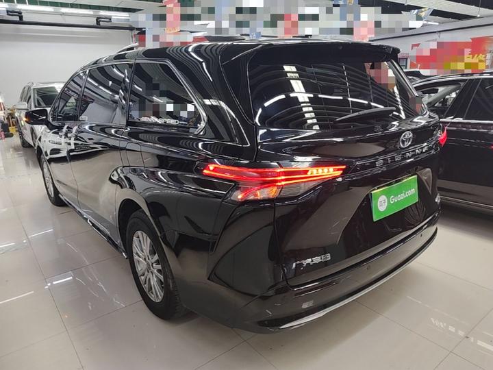 Sienna 2021 2.5L Hybrid Premium photo 4