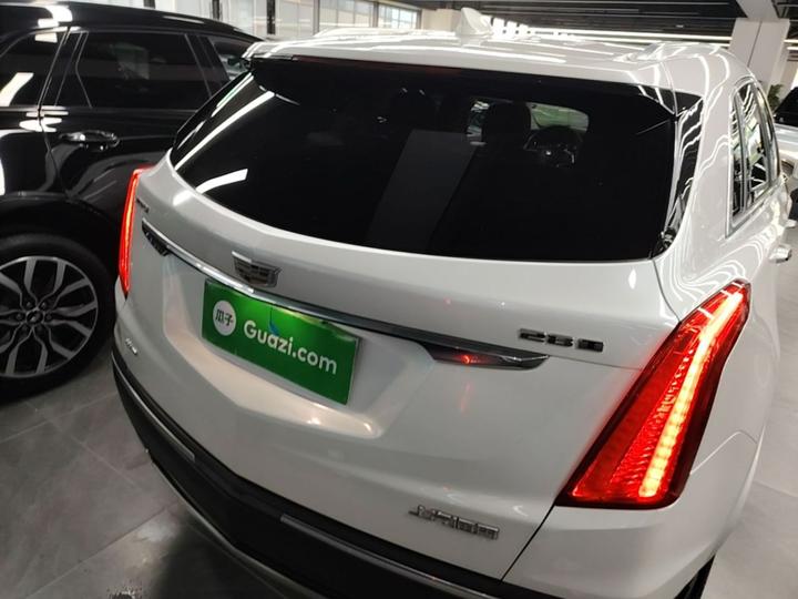 XT5 2018 28T AWD Luxury photo 5
