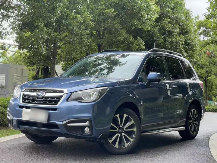 Forester 2018 2.5i Luxury EyeSight photo 2