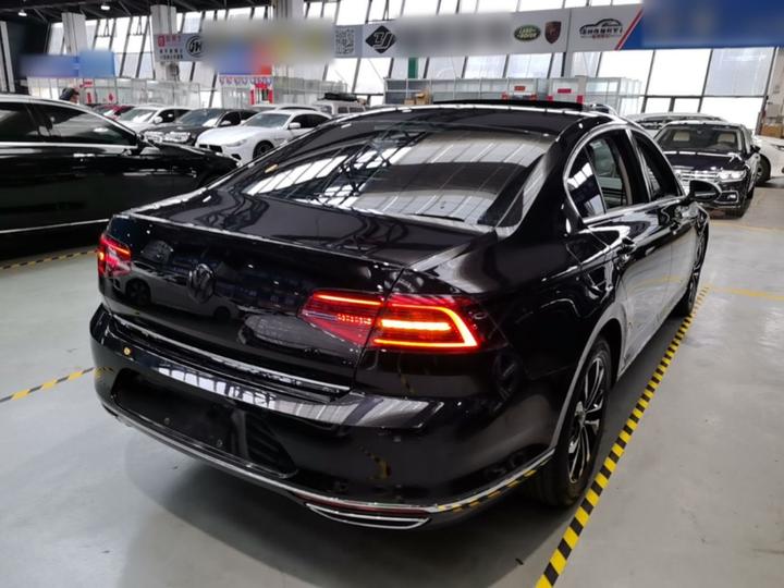 Magotan 2018 Facelift 330TSI DSG Luxury photo 4