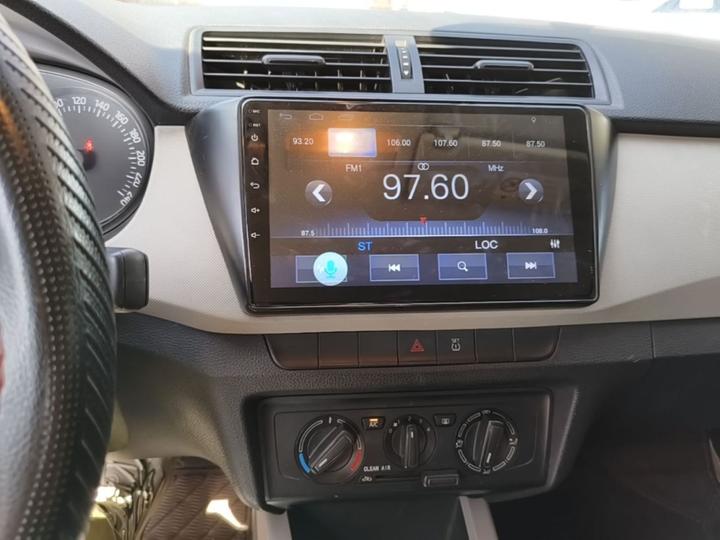 Fabia 2016 1.4L AT photo 4