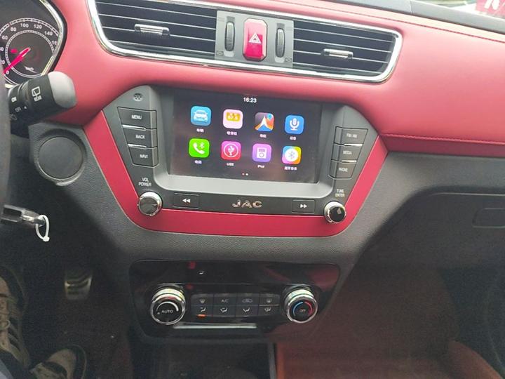 JAC Refine S2 2017 1.5L MT Luxury Smart photo 8