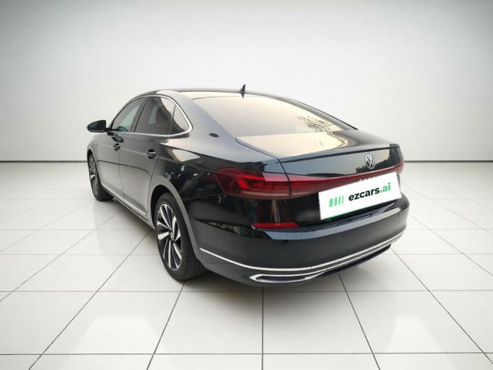 Passat 2022 330TSI Luxury photo 4