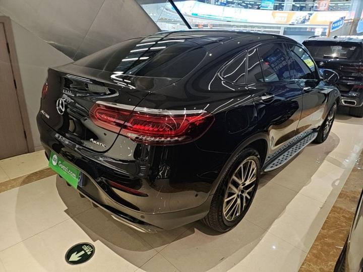 GLC Coupe 2021 GLC 300 4MATIC Coupe SUV photo 4