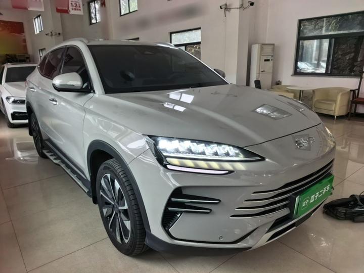 Song PLUS EV 2025 DM-i 160KM Flagship photo 3