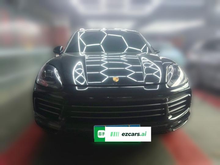 2018 Cayenne 3.0T photo 2