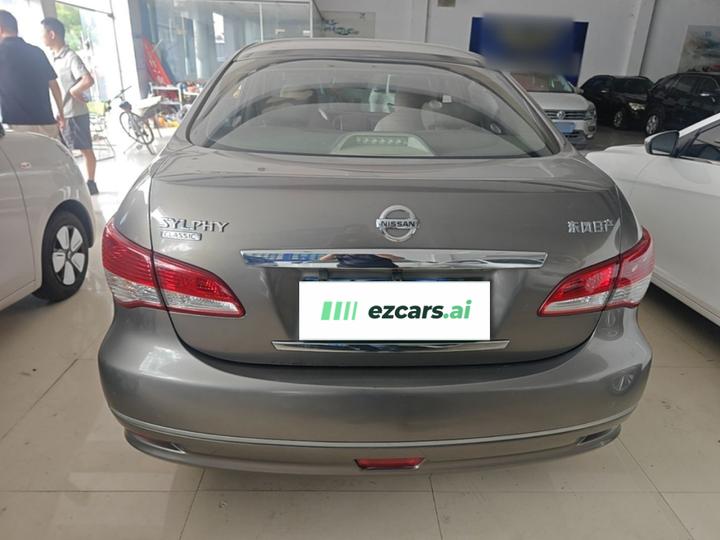 Sylphy 2012 Classic 1.6XE AT Comfort photo 3