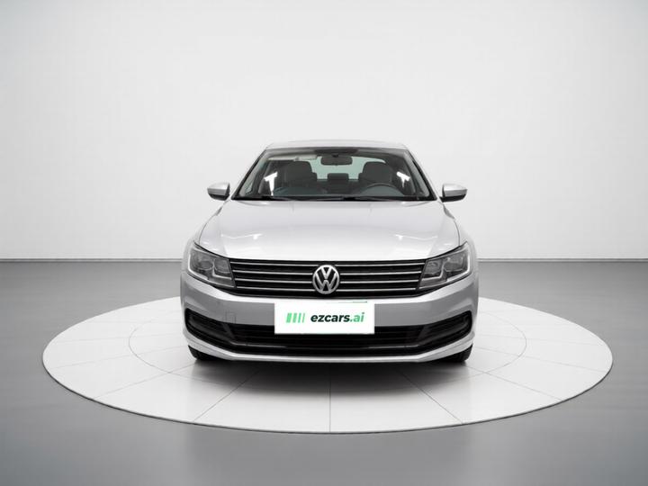 Lavida 2017 1.6L MT photo 2