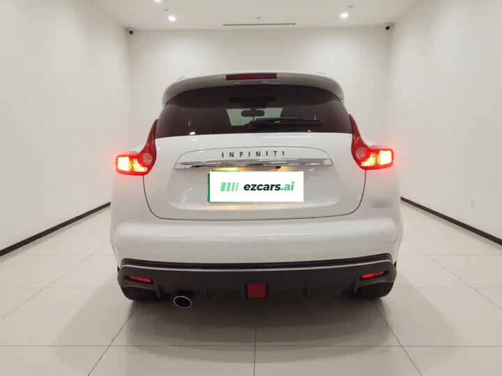 ESQ 2014 1.6L photo 3