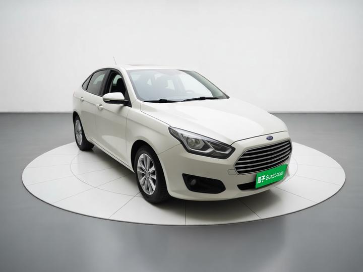 Escort 2017 1.5L MT Comfort photo 3