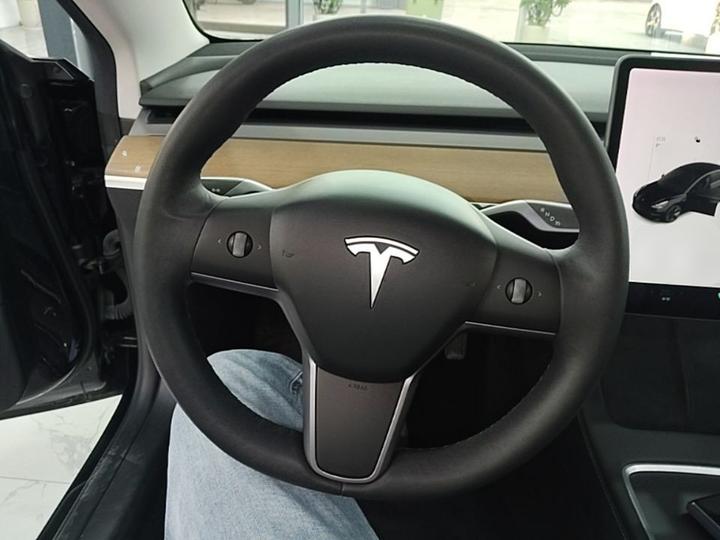 Model 3 2021 Standard Range RWD Upgraded photo 6