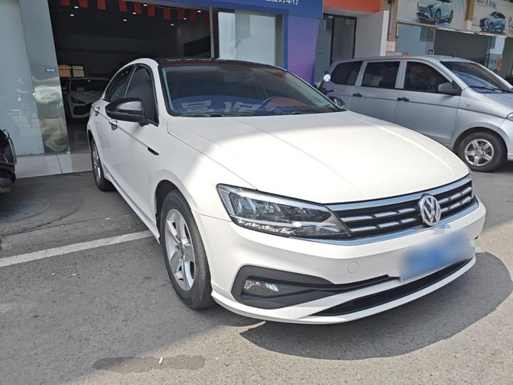 Lamando 2021 230TSI DSG photo 3