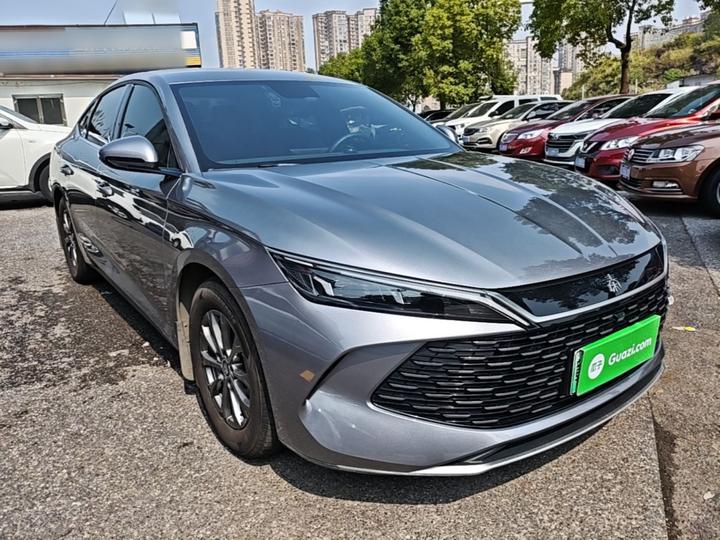 Qin L 2024 DM-i 80KM Leading photo 3