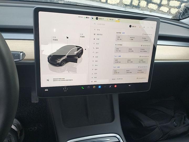 Model 3 2022 RWD photo 4