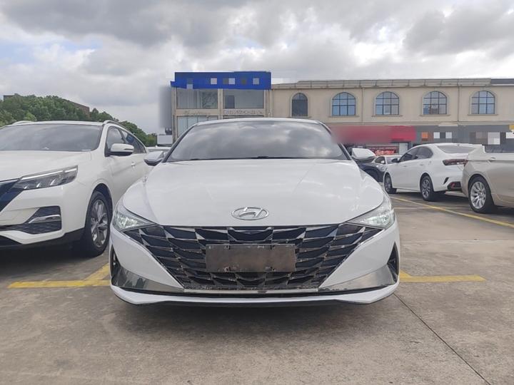 Elantra 2022 1.5L CVT LUX Premium photo 2