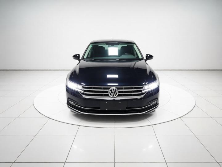 2018 Facelift 380TSI RWD Business photo 2