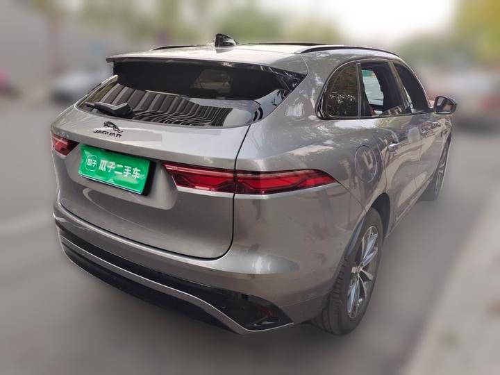 F-PACE 2024 P250 R-Dynamic SE photo 6