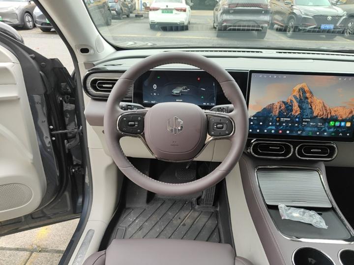 Leapmotor C11 2024 EV 580 Exclusive photo 6