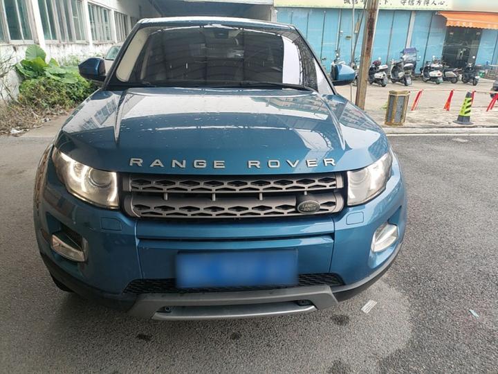 Range Rover Evoque 2015 2.0T 5-Door photo 2