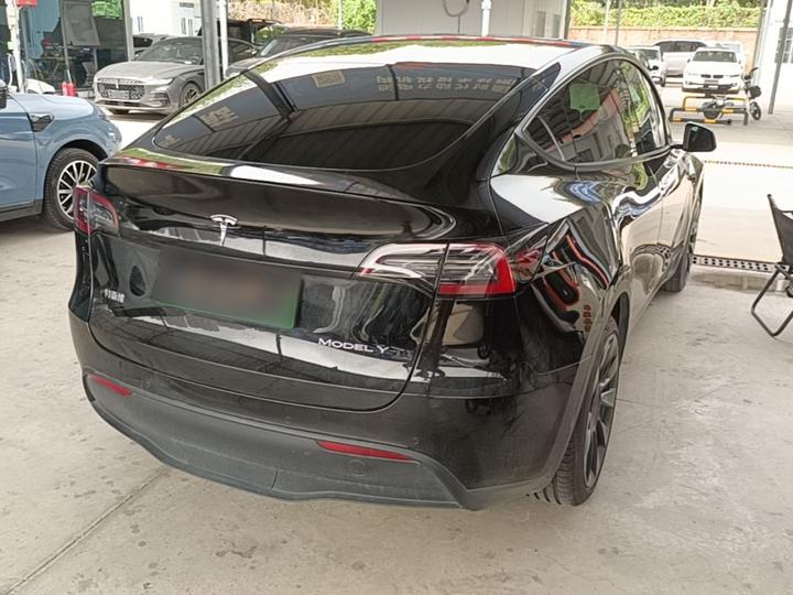 Model Y 2021 Standard Range RWD photo 6