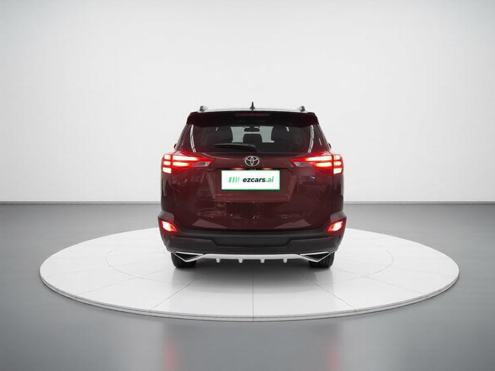 RAV4 2015 2.0L CVT RWD photo 3