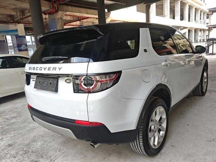 Discovery Sport 2016 2.0T HSE photo 4