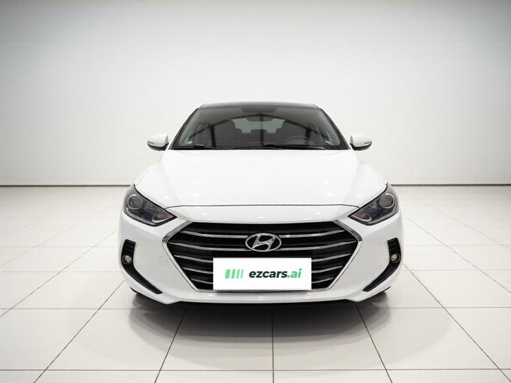 Elantra 2016 1.6L AT Smart Elite photo 2