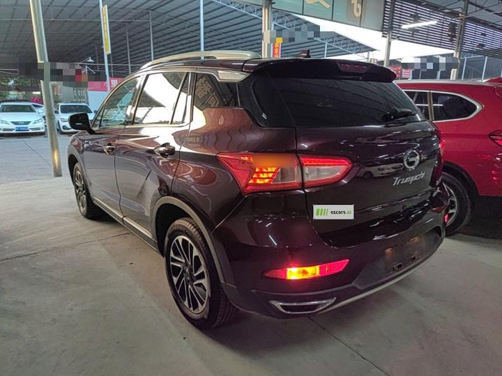 GAC Trumpchi GS4 2017 235T AT RWD Luxury Connected photo 4