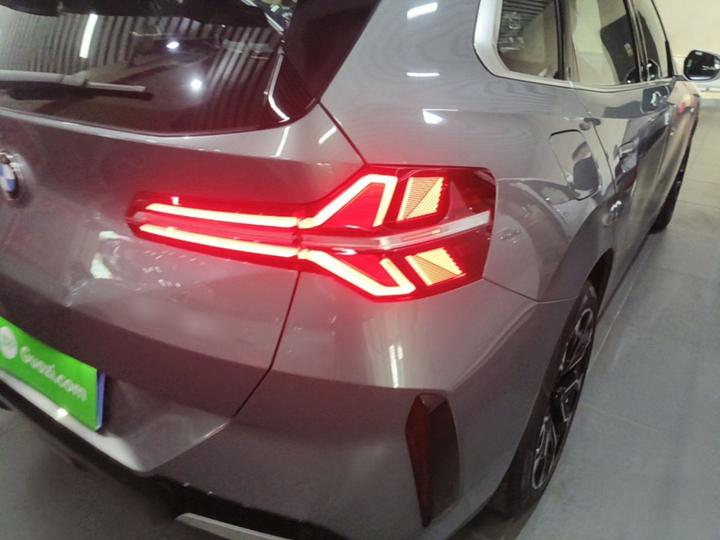 X3 2025 xDrive30L Exclusive M Sport Package photo 7