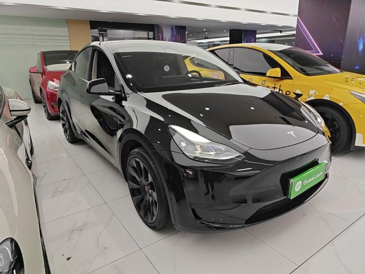 Model Y 2022 RWD photo 3