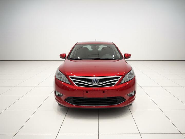 Eado 2014 1.6L MT Luxury photo 2