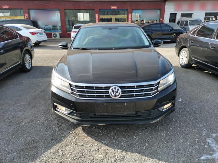 Passat 2017 330TSI DSG photo 2