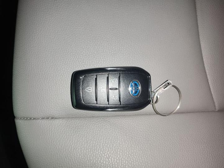 Granvia 2023 2.5L Hybrid Comfort photo 8
